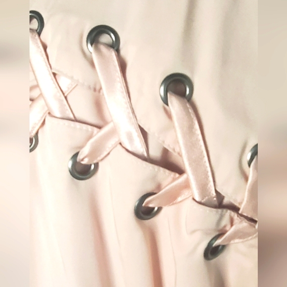 THE EDIT by Seventeen-size L- lined pink long Jacket-closes with zipper at front - Picture 5 of 11